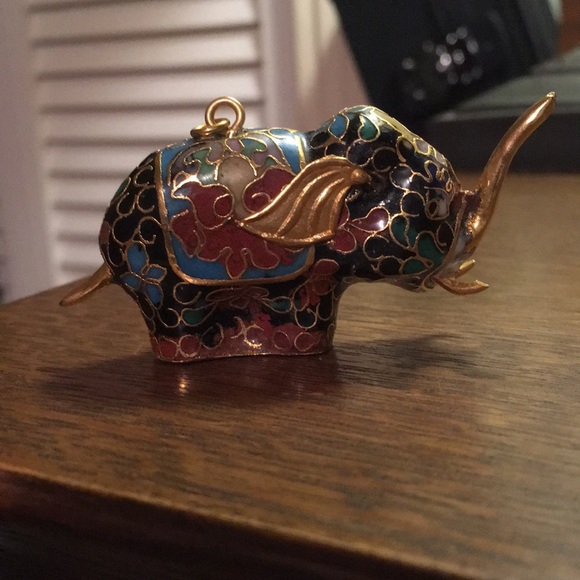 Jewelry - Cloisonné Enamel Elephant Pendant